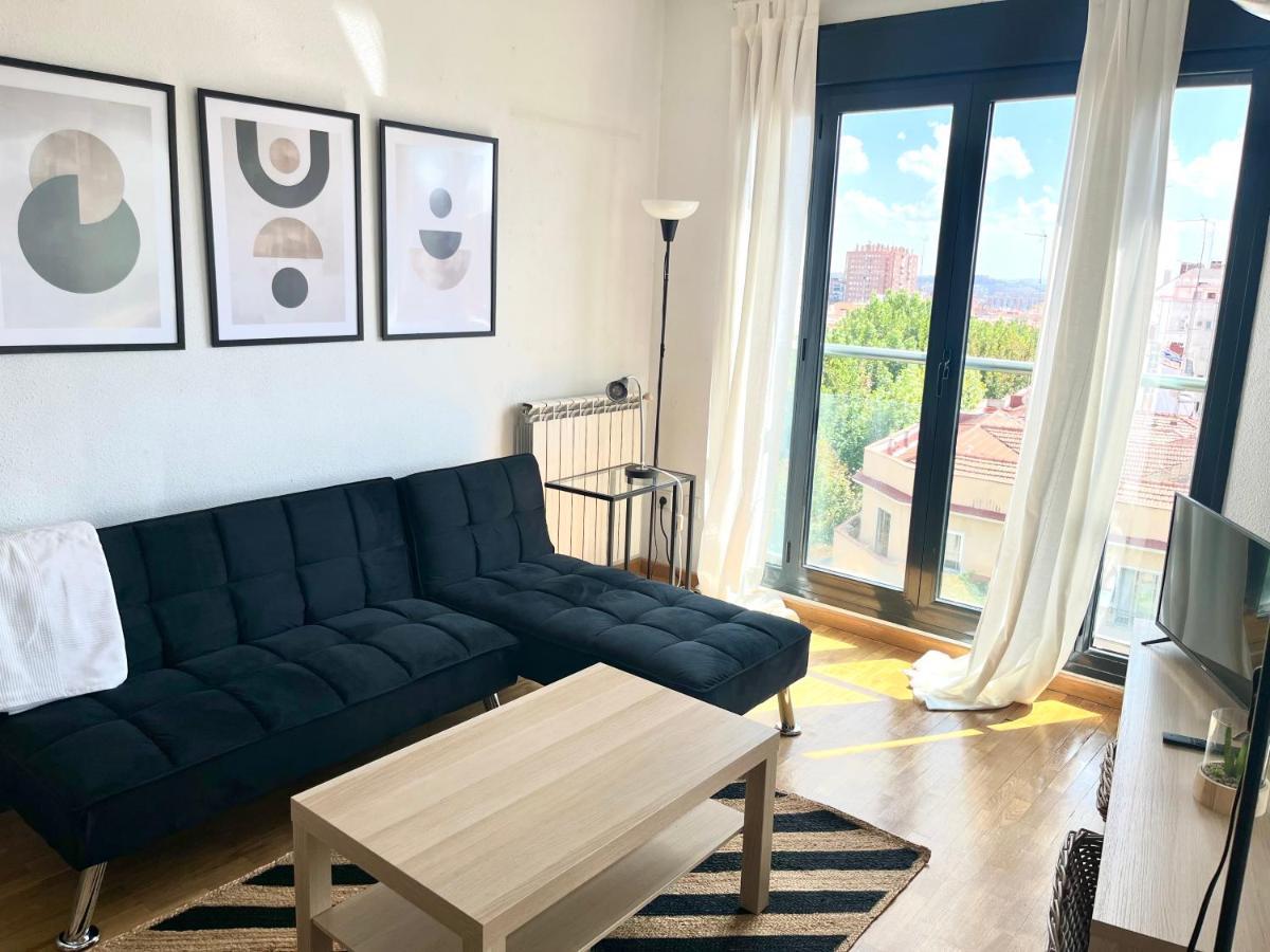 Apartment Paseo Acacias 8, Atico Con Terraza En Embajadores *